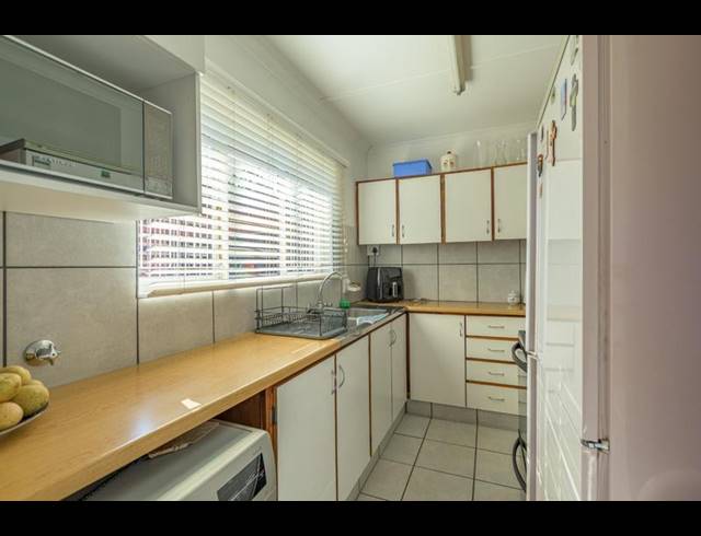 2 BEDROOM TOWNHOUSE FOR SALE IN CHASE VALLEY DOWNS